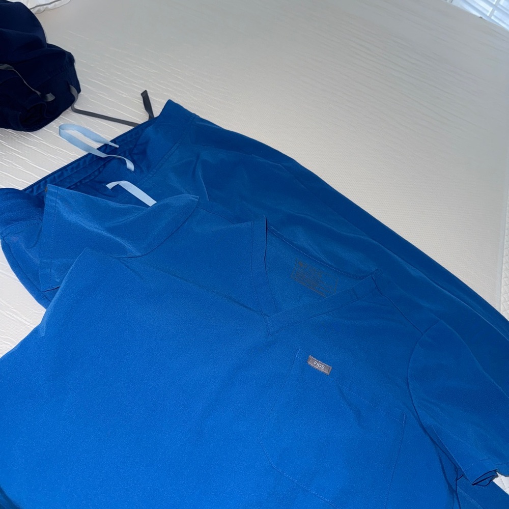 Women’s Figs Royal Blue